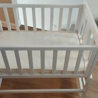 Culla in legno - pratica e sicura