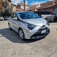 Toyota Aygo 5 Porte Aygo 5p 1.0 x-play 72cv km 210