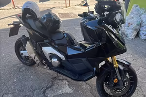 Xadv moto