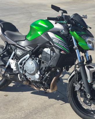 Kawasaki z 650 anno 07/2019