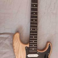 Stratocaster con pickup Fender  Yosemite