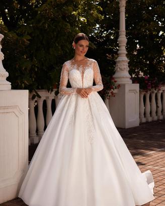 Abito da sposa nuovo firmato in pronta consegna 