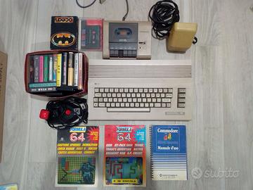 CONSOLE VIDEOGIOCO VINTAGE COMODORE 64