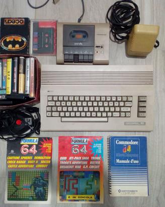 CONSOLE VIDEOGIOCO VINTAGE COMODORE 64