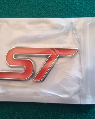 Adesivo auto ST rosso metallo 3D