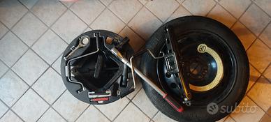 ruotino 147 con accessori e crick