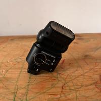 flash nikon adatto alla serie nikon1