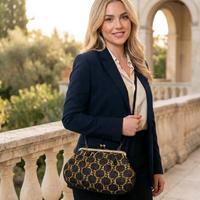 Borsa tracolla / pochette con logo FF