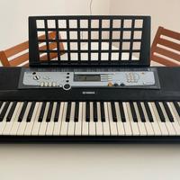 Tastiera Yamaha PSR E213