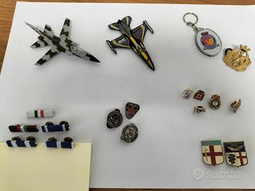 19 cimeli militarei spille distintivi patch