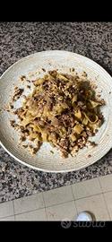 giovane cuoco con intenzione di cambiare vita