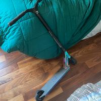 monopattino a spinta