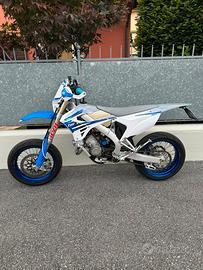 TM SMR 125 FI 2024 BIPOSTO