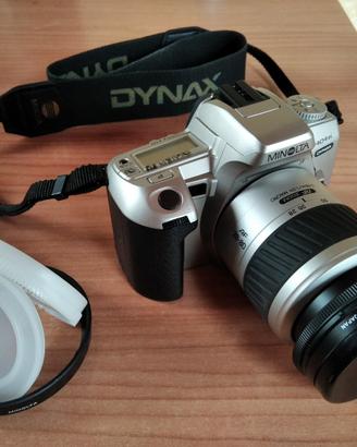 Reflex Minolta 404si Dynax + Obiettivo 28 - 80 mm