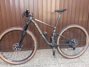 Full F1X tg S_ooz.ruote carbonio quasi_Tutto/N/U/O