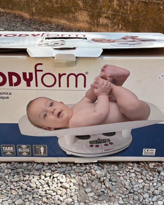 Bilancia pesabambini Bodyform PE3004F con scatola