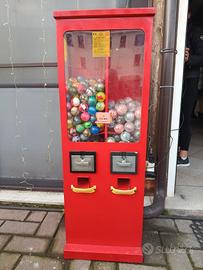 Distributore di palline