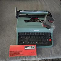 macchina da scrivere modello LETTERA 32.