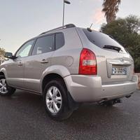 HYUNDAI TUCSON 2.0 CRDI "G.TRAINO COME NUOVO"
