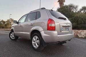 HYUNDAI TUCSON 2.0 CRDI "G.TRAINO COME NUOVO"