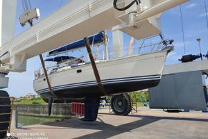 Barca a vela natante Jeanneau 34.2