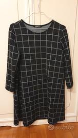 Abito corto da donna a quadri Stradivarius 