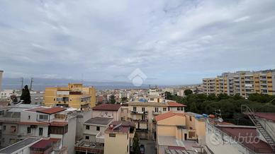 3 LOCALI A REGGIO DI CALABRIA