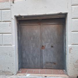 LOCALE DEPOSITO MAGAZZINO VOMERO