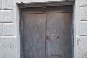 LOCALE DEPOSITO MAGAZZINO VOMERO