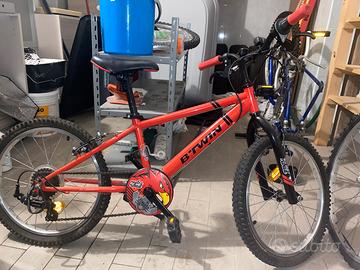 Bicicletta B’Twin Eagle red 20’’