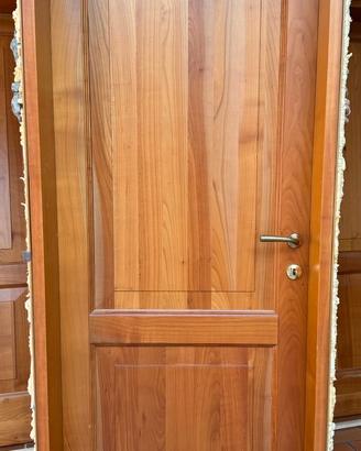 Cinque porte da interno