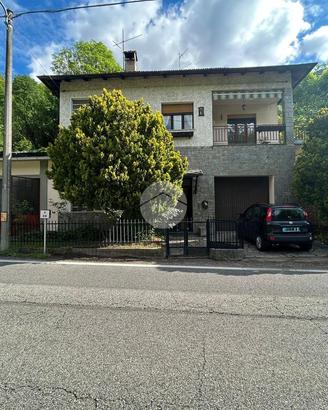 CASA INDIPENDENTE A LOCANA