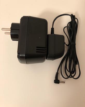 Converitore di Tensione 230v ca - 5v ca