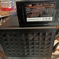 Case Silverstone Micro ITX con alimentatore 450W