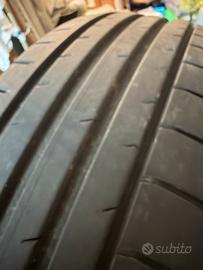 Set 4 Toyo proxes sport 235 50 20 104w
