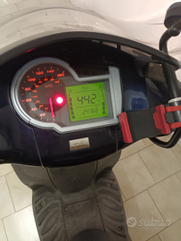 Aprilia sportcity 250