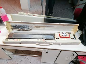 MACCHINA PER MAGLIERIA