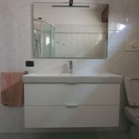 Mobile bagno lavello specchio faretto sospeso