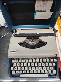 Macchina da scrivere Antares Compact 