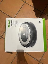 Puliscipavimenti Roomba e5