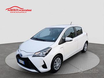 TOYOTA Yaris 1.5 Hybrid 5 porte Cool