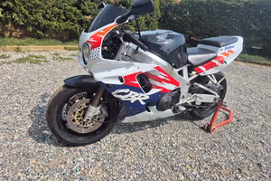 honda cbr 900 1993 sc28