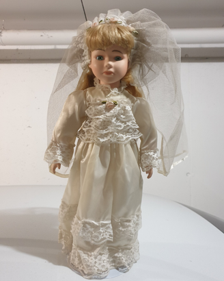 Bambola ceramica sposa