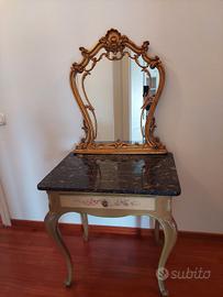 Consolle con specchiera in stile veneziano vintage