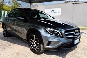 Mercedes GLA 200d 4Matic Enduro *TETTO*CRONOLOGIA 