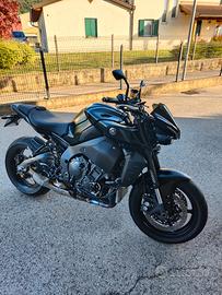 Yamaha Mt10 2022/23 tech black