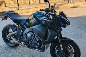 Yamaha Mt10 2022/23 tech black