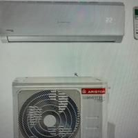Climatizzatore Ariston 12000