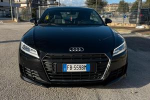 AUDI TT 2.0 tdi 184 cv ULTRA S LINE