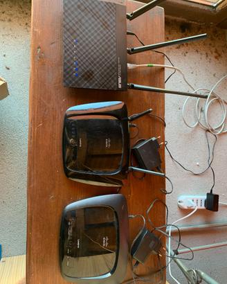 Router Asus DSL-V750 Cisco Linksys WAG120N WRT160N